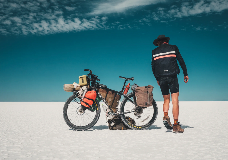 Libro Two Years on a Bike - Pistilo & Gracia